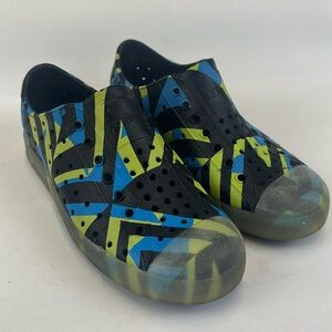 NATIVE Jefferson Glow Waterproof SlipOn Shoes Size J1